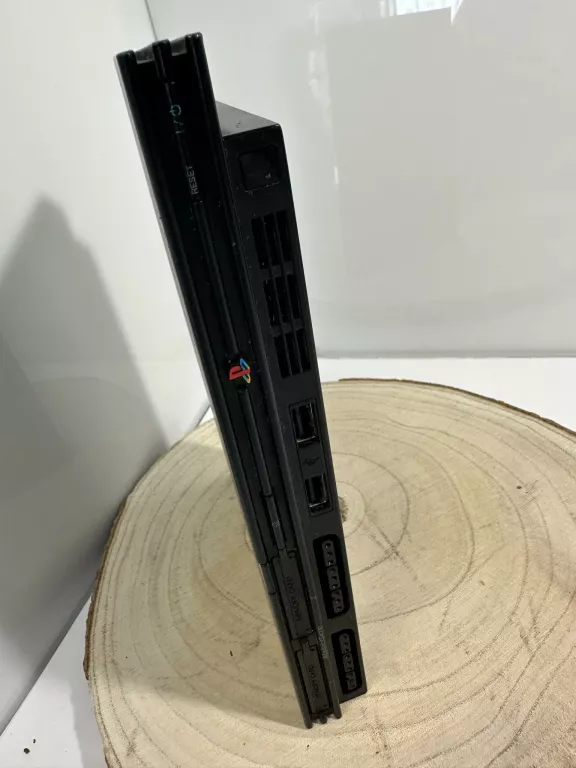 KONSOLA PLAYSTATION 2