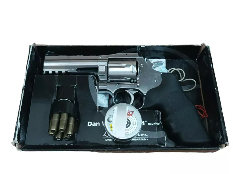 WIATRÓWKA REWOLWER DAN WESSON 715 4'' DIABOLO 4,5 MM
