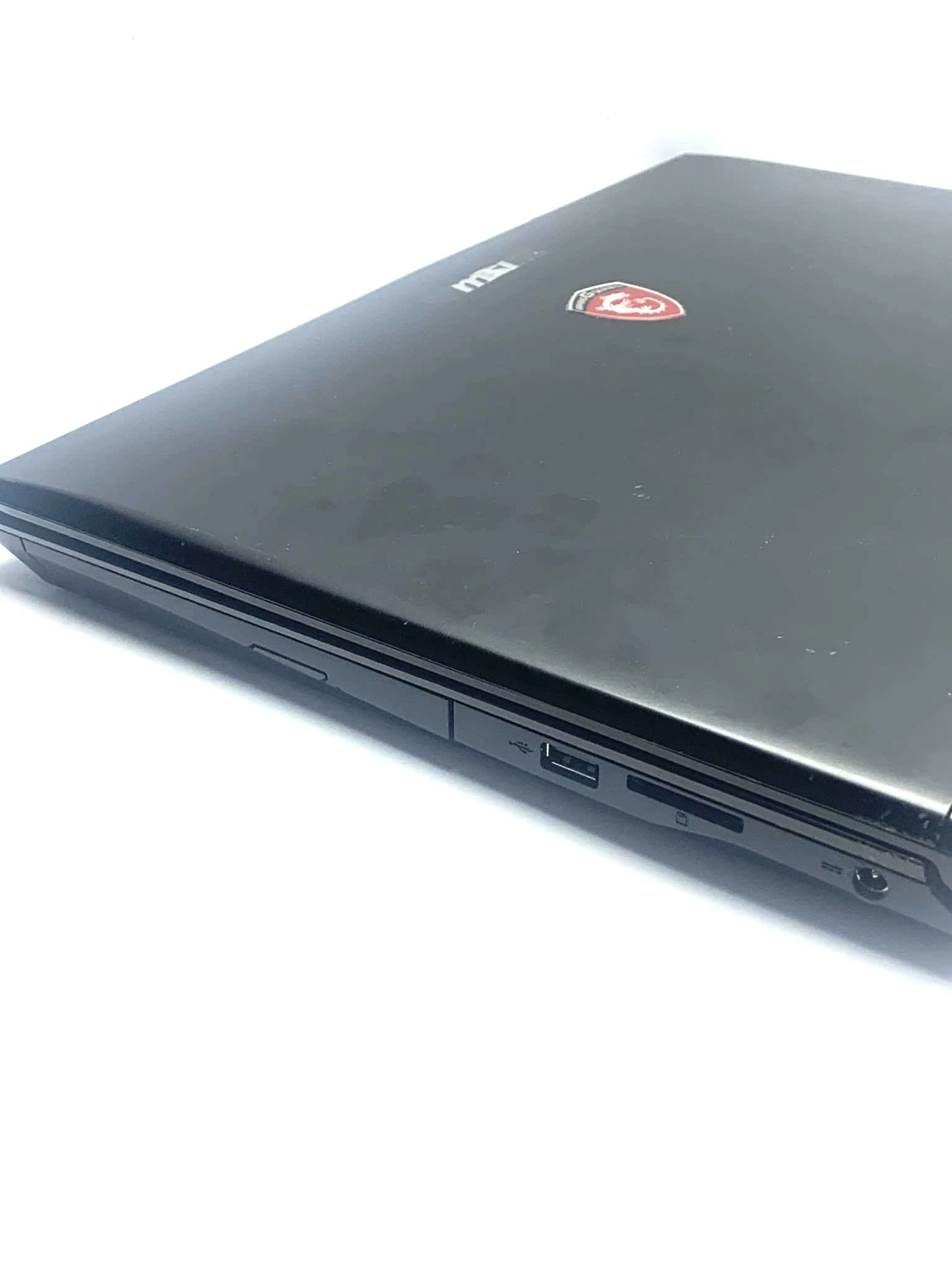 laptop-msi-gl72-6qc-i7-6700-16gb-ram-512ssd-940mx-gtx-ean-gtin-4719072477004