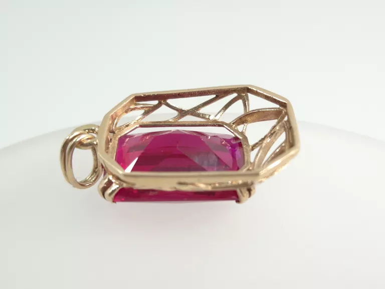zlota-zawieszka-warmet-z-rubinem-585-624-g-kamien-17088-128