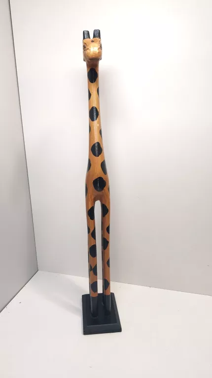ŻYRAFA DREWNIANA FIGURKA