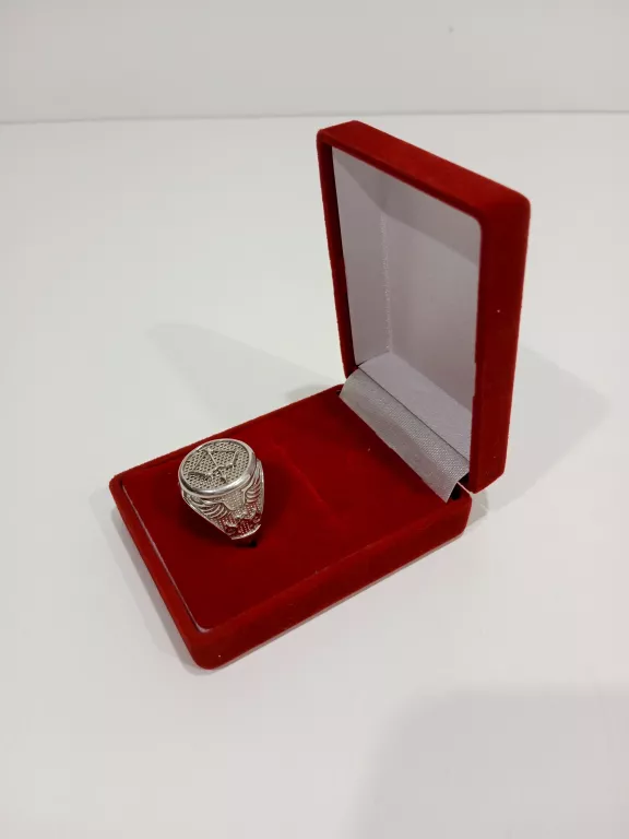 ZŁOTY PIERŚCIONEK GLAMIRA UNDRAIS PR.375 11,36G R.17/ BIAŁE ZŁOTO