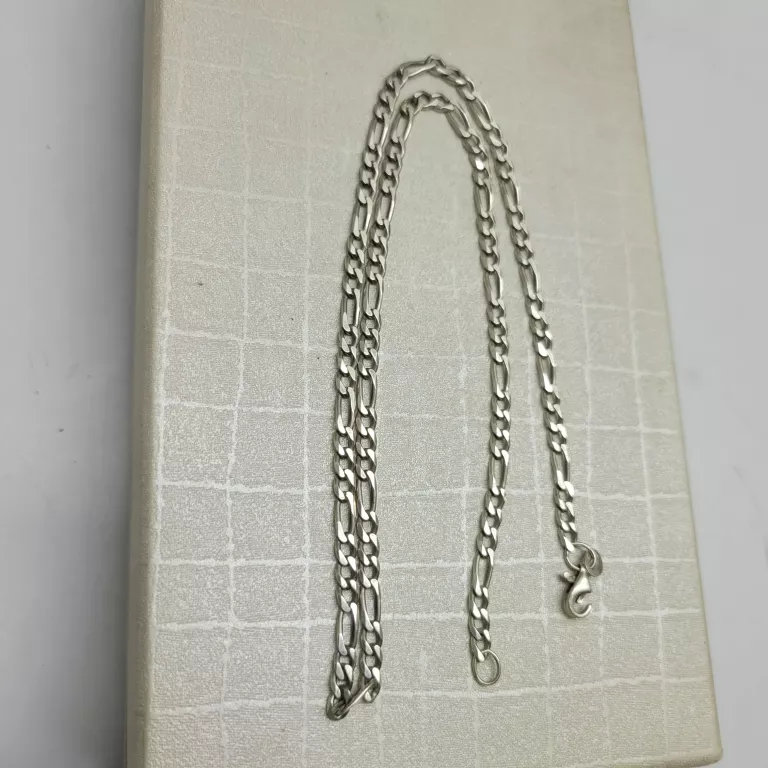 SREBRNY ŁAŃCUSZEK 9,28 GR