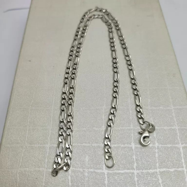 SREBRNY ŁAŃCUSZEK 9,28 GR