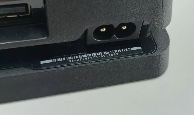 KONSOLA PS4 SLIM 500GB CUH 2216A