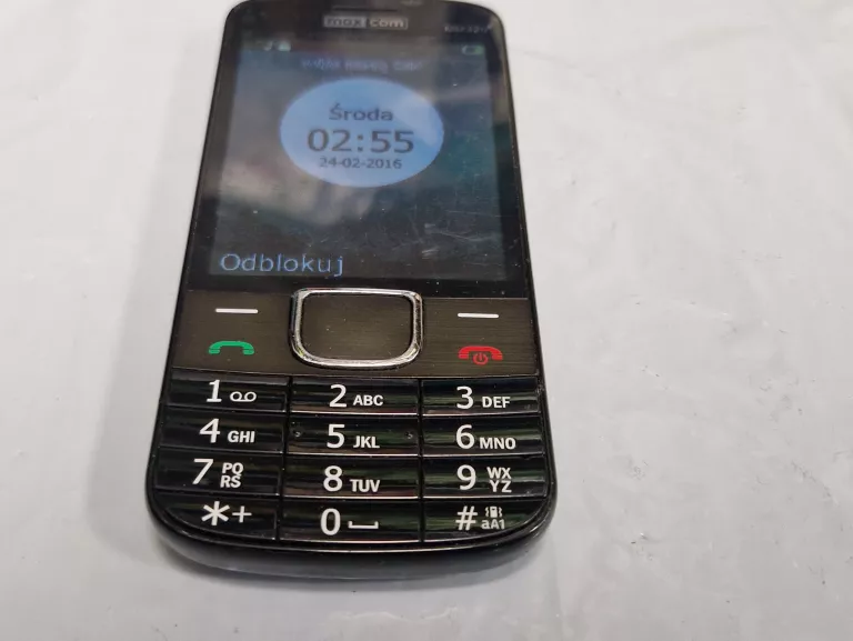 TELEFON MAXCOM MM320