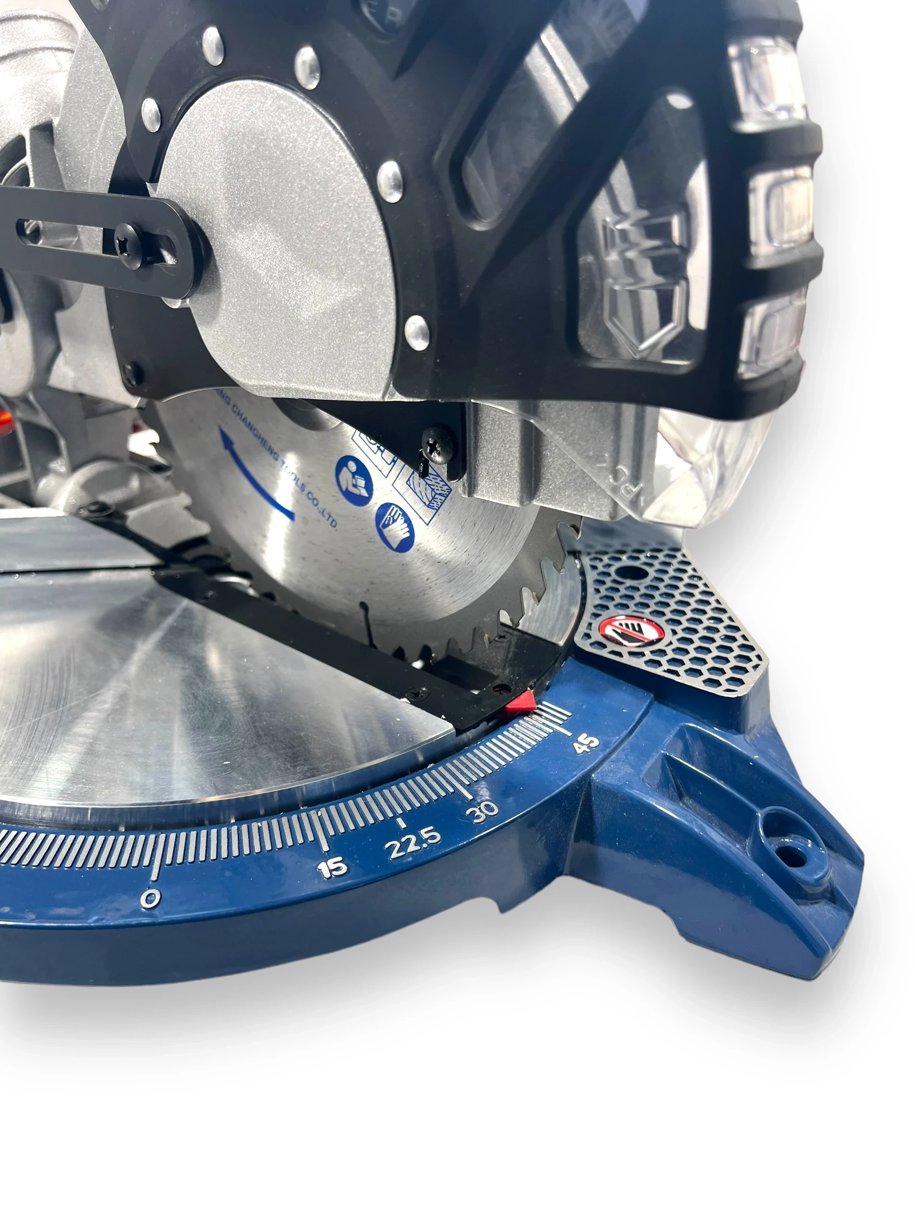 pila-ukosnica-dexter-power-j1g-zp1a-210-210mm-1700w-marka-dexter-power