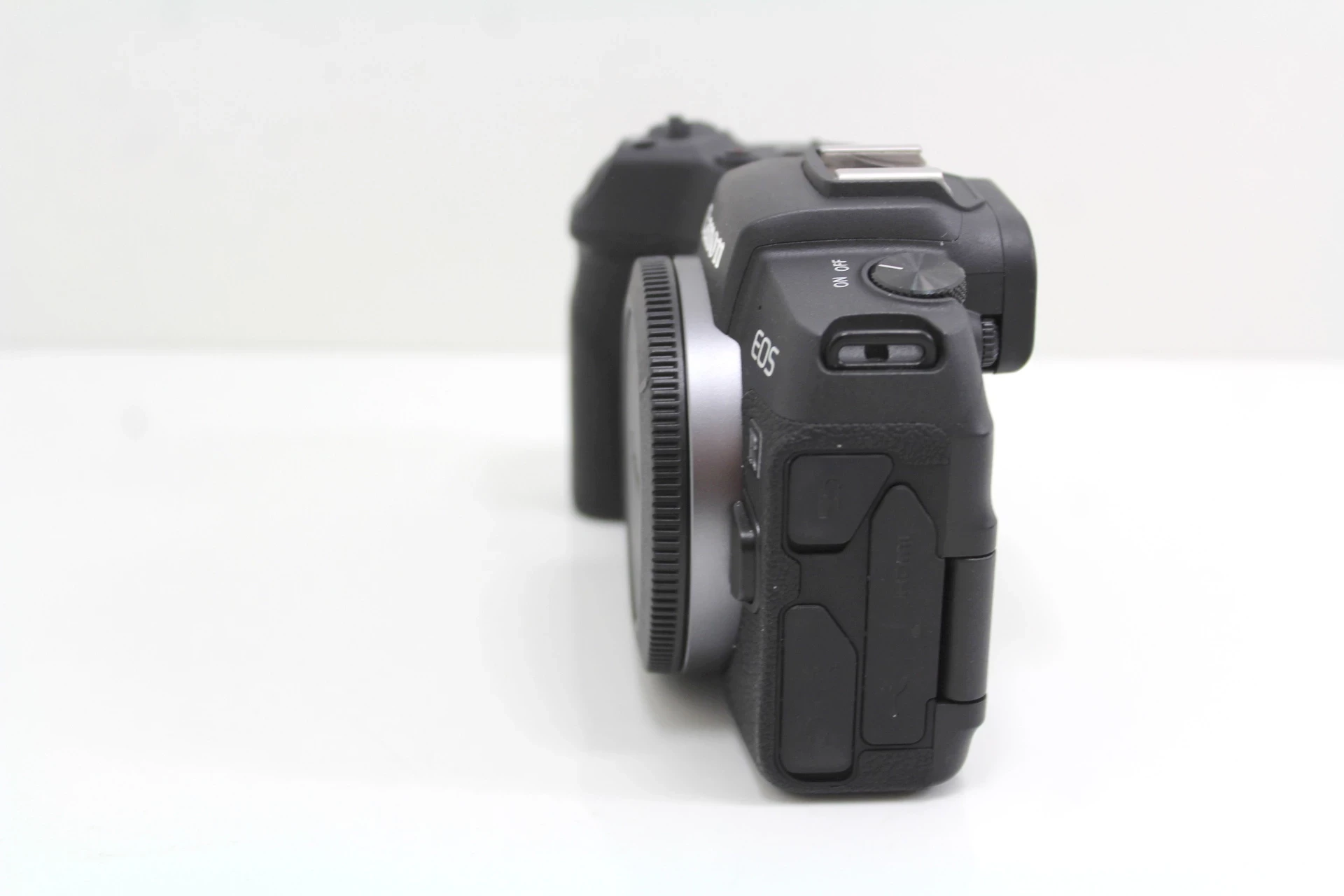 aparat-canon-eos-rp-ean-gtin-4549292132151