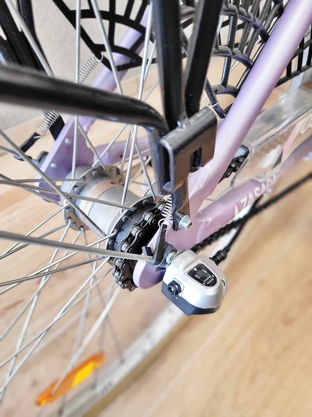 rower-fioletowy-maxim-damka-kola-28-rama-18-marka-maxim