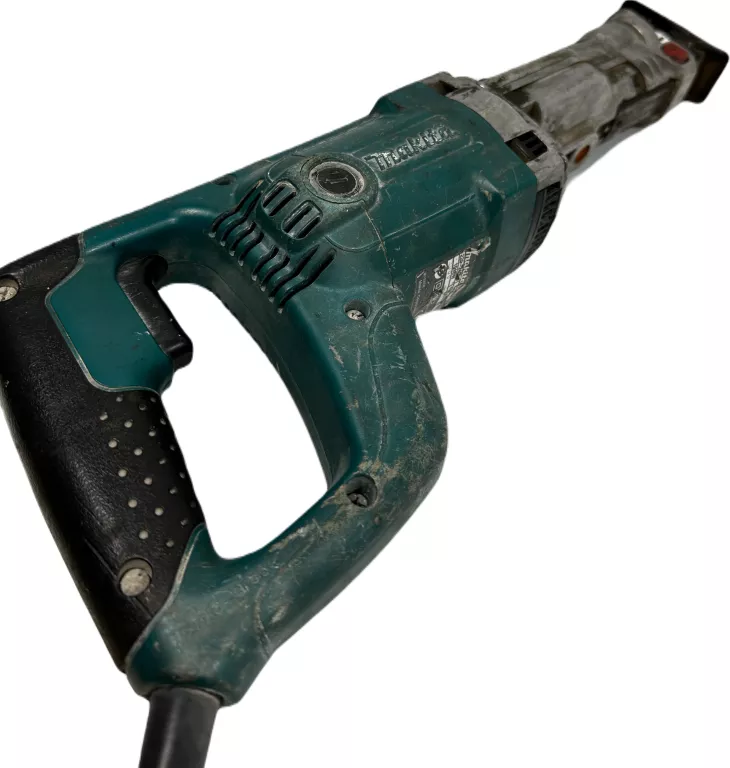 PIŁA SZABLASTA 1010W MAKITA JR3050T PILARKA POSUWOWA