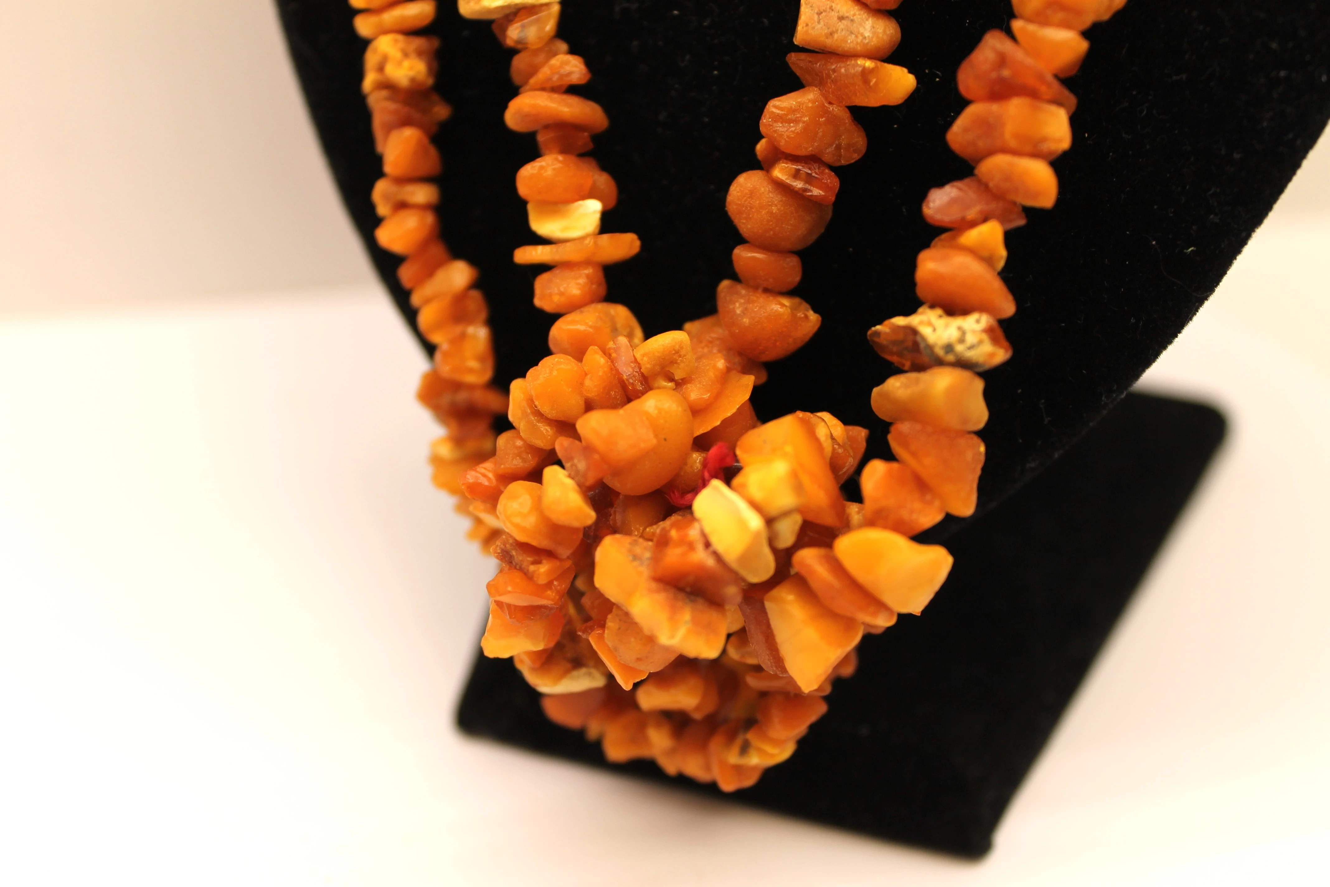 korale-bursztynowe-nieszlifowane-stan-uzywany