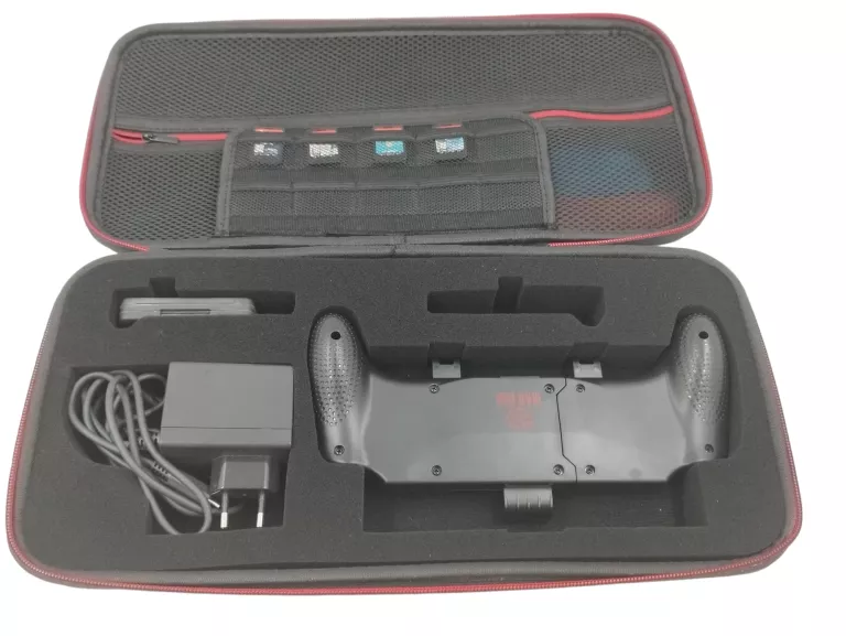 KONSOLA NINTENDO SWITCH V2 + 2 JOY-CONY + 4 GRY