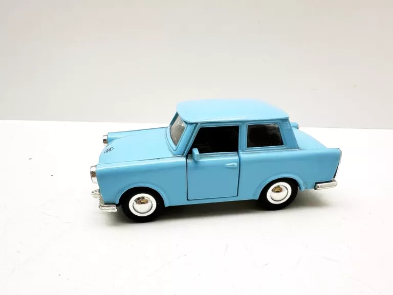 SAMOCHODY PRL-U TRABANT 601 1969 HACHETTE 1:24