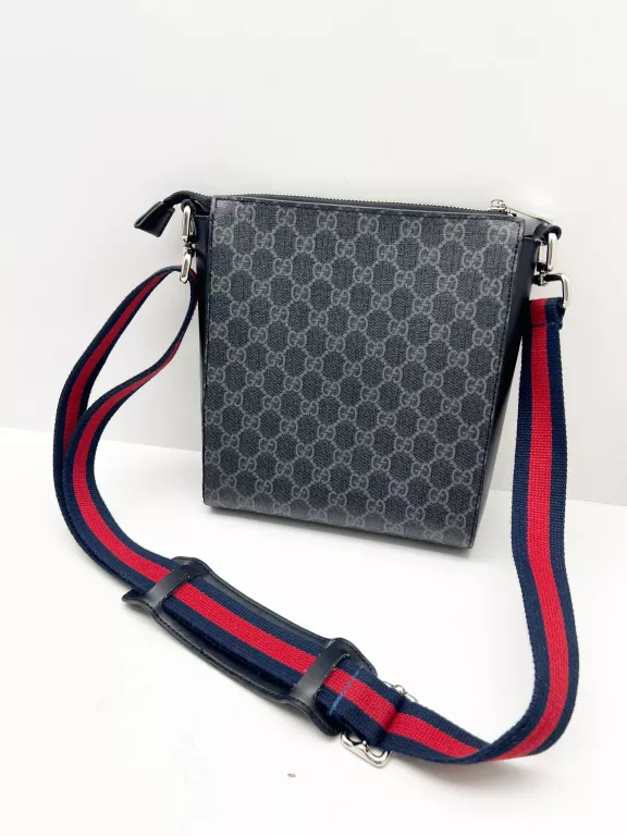 torba-saszetka-gucci-monogram-stan-uzywany