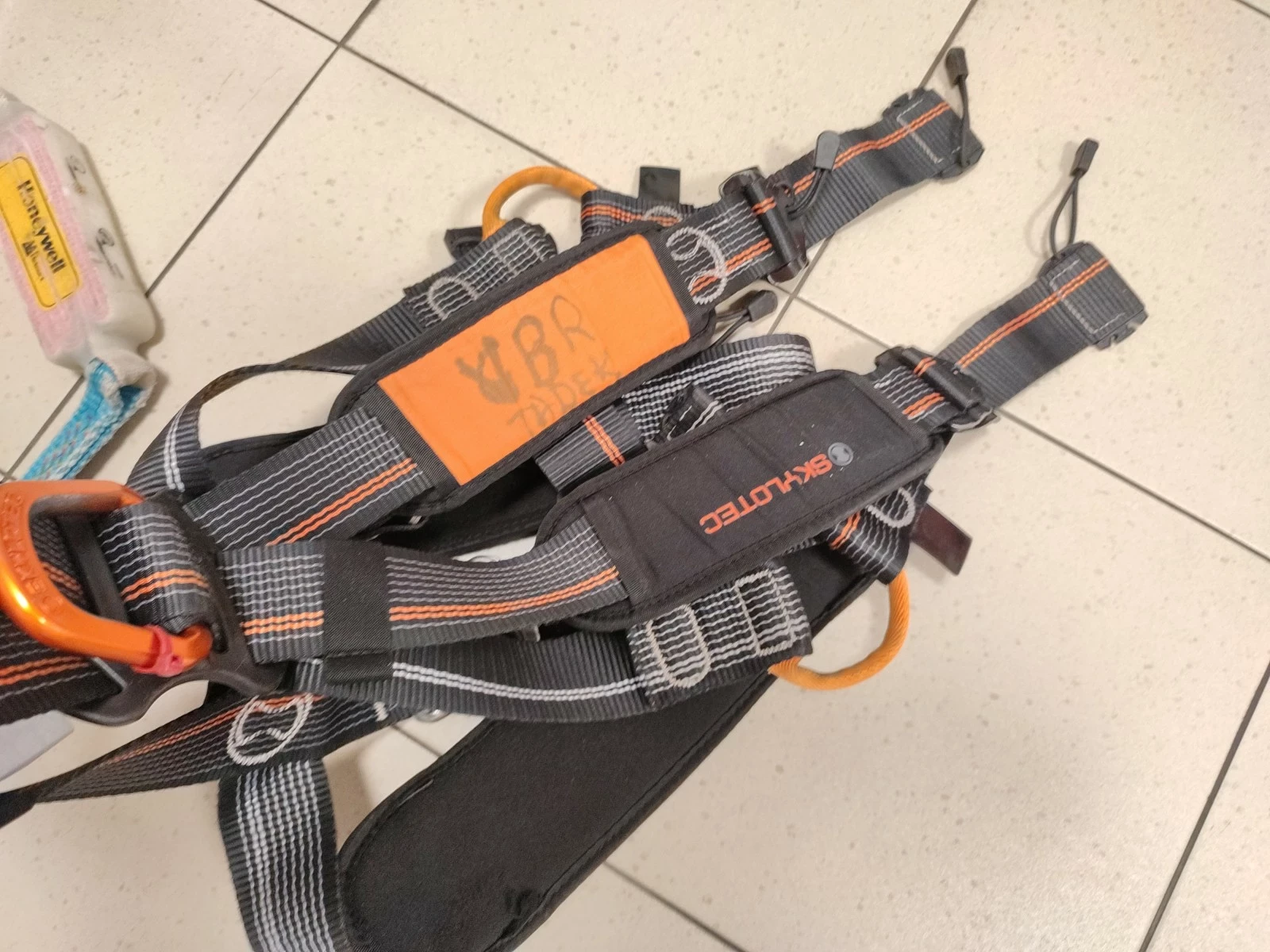 uprzeze-skylotec-ignite-neon-m-xxl-i-bloczek-zabezpieczajacy-waga-produktu-z-opakowaniem-jednostkowym-2050