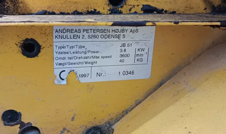 GLEBOGRYZARKA SPALINOWA STIGA JB51
