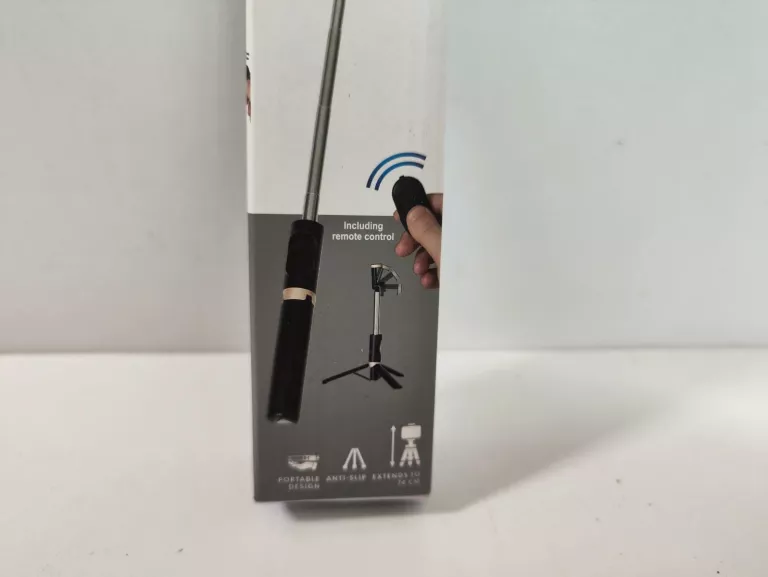 SELFIE STICK Z PILOTEM BLUETOOTH LAB31