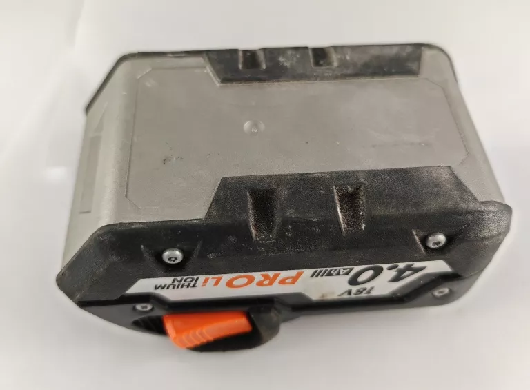 AKUMULATOR AEG 4AH 18V