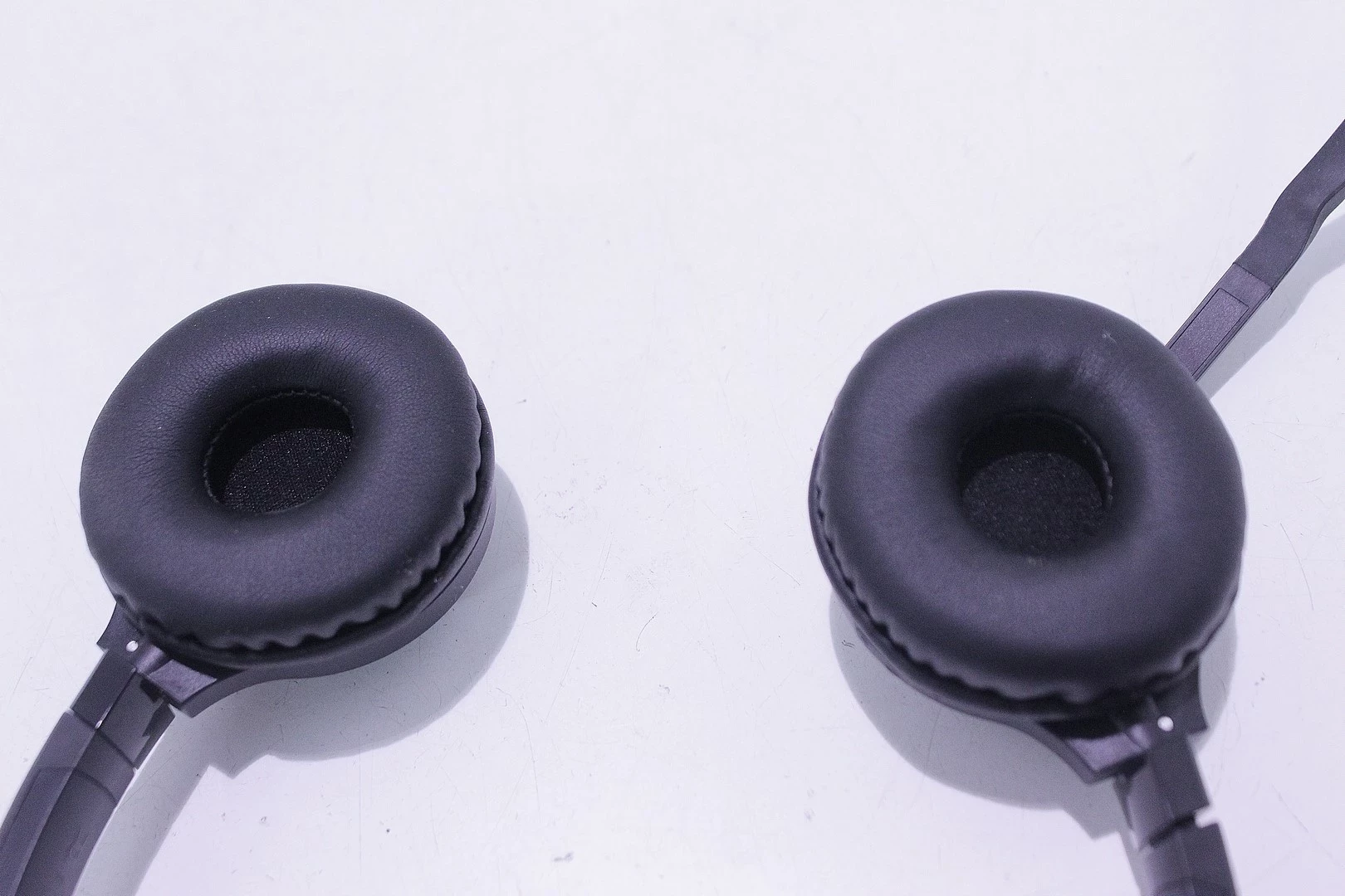 sluchawki-bt-silvercrest-hg09472-lad-kolor-dominujacy-129357-3