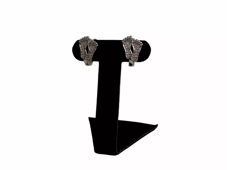 urocze-srebrne-kolczyki-stopki-rodzaj-2205-2