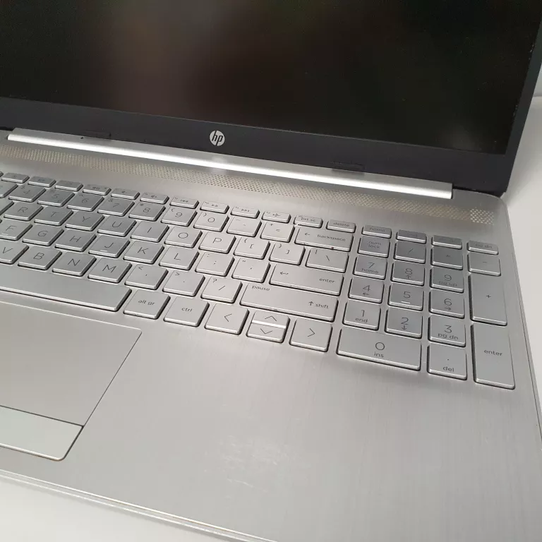 laptop-hp-15-dw0019nw-i58gb256g-seria-procesora-intel-core-i5