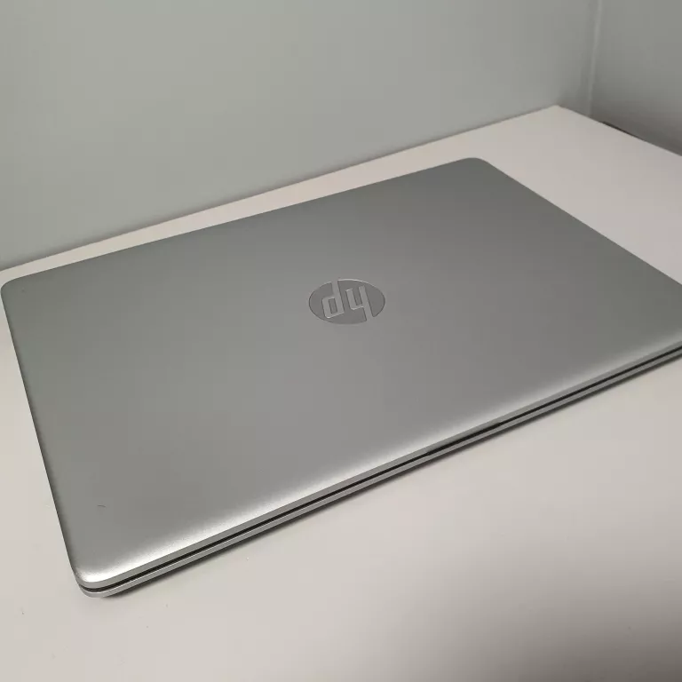 laptop-hp-15-dw0019nw-i58gb256g-liczba-rdzeni-procesora-4