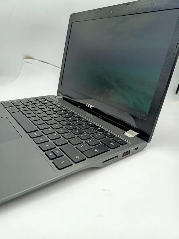 acer-chromebook-c740-przekatna-ekranu-116