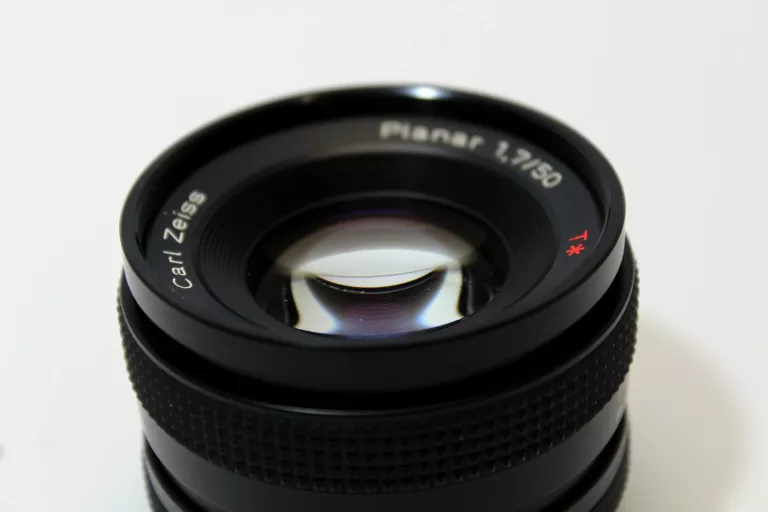 OBIEKTYW CARL ZEISS PLANAR T 1,7/50