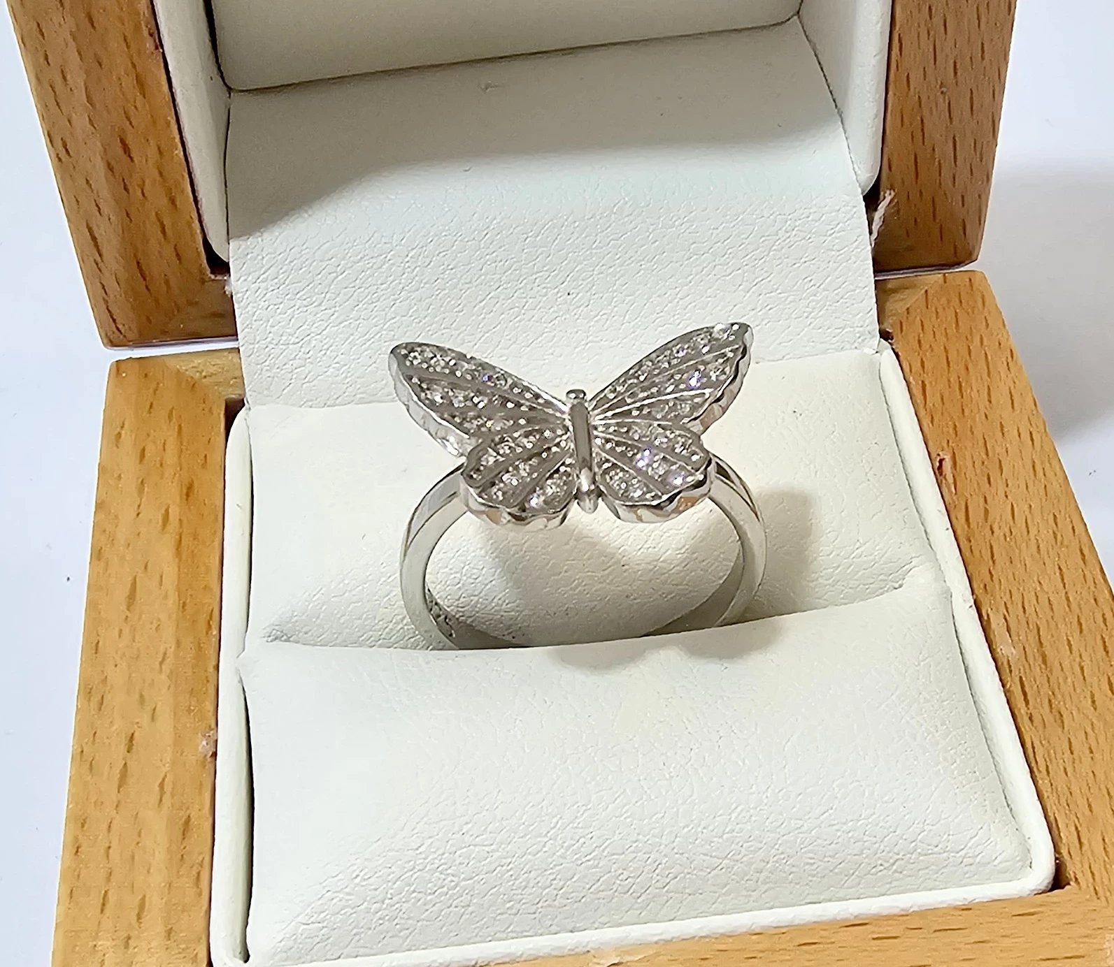 925-uroczy-pierscionek-motyl-r1537g-stan-11323-238058