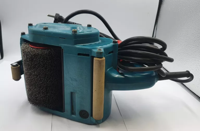 SZLIFIERKA SZCZOTKOWA MAKITA 9741