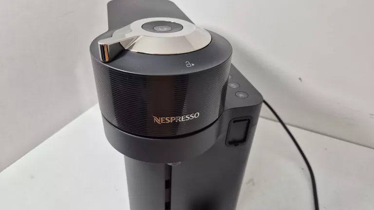 EKSPRES KAPSUŁKOWY DELONGHI VERTUO LATTISSIMA ENV300.B