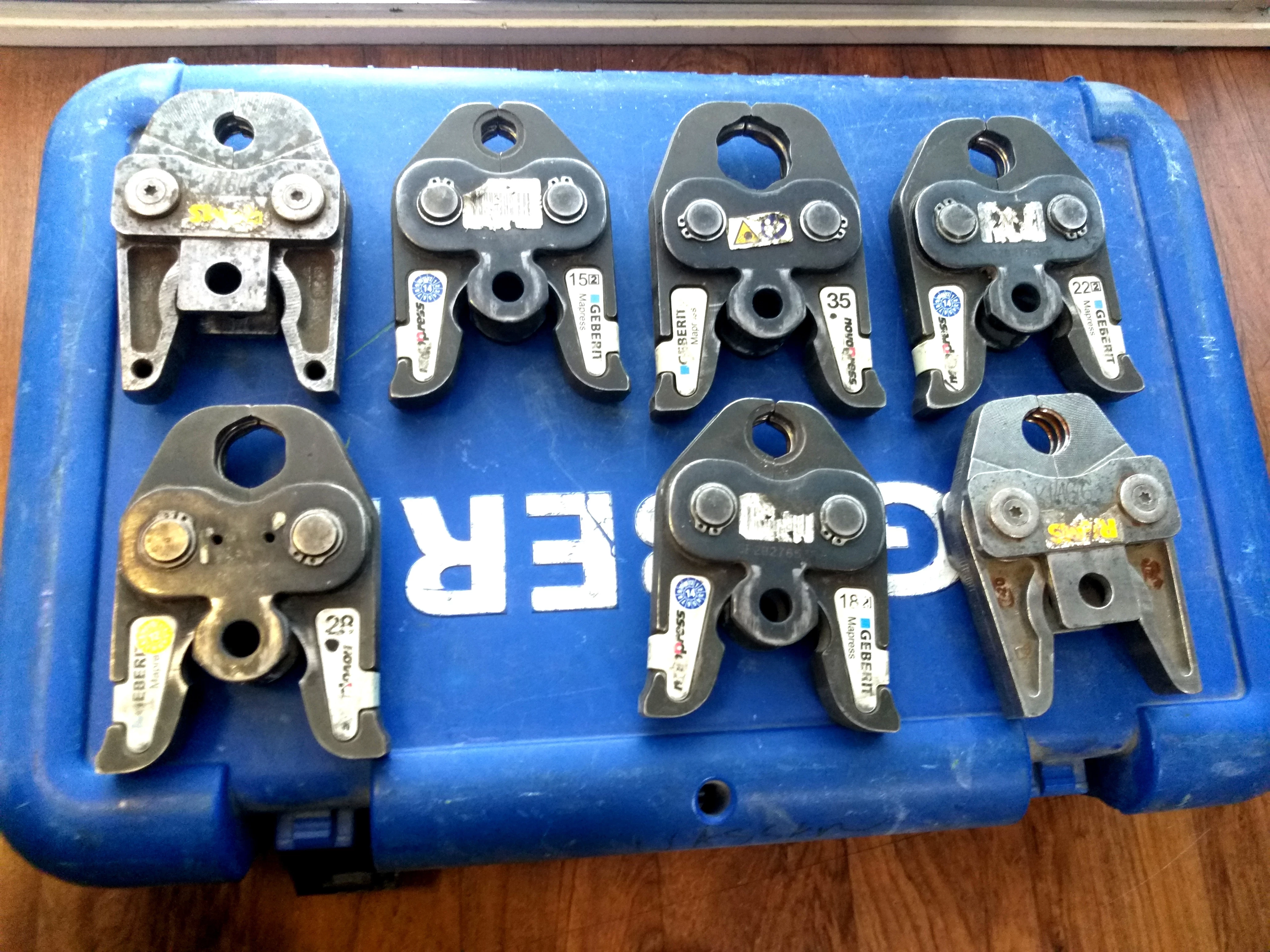 zaciskarka-geberit-eco-202-szczeki-kod-producenta-4025416582366