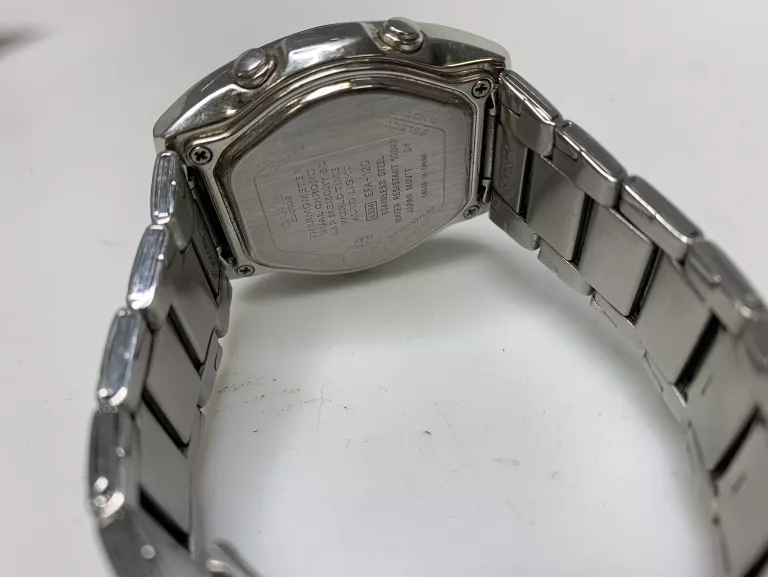 ZEGAREK CASIO EFA-120
