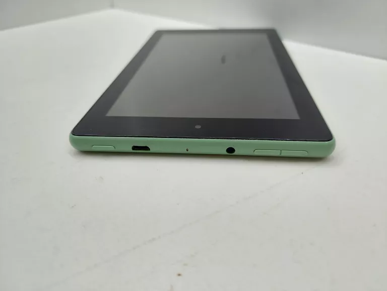 tablet-amazon-m8s26g-stan-11323-2