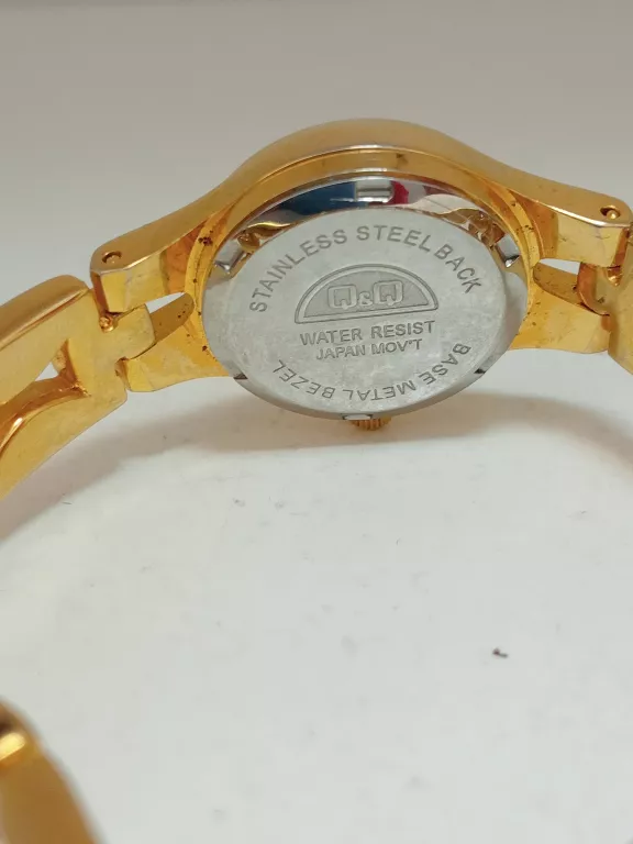 ZEGAREK Q&Q SUPERIOR QUARTZ OPIS