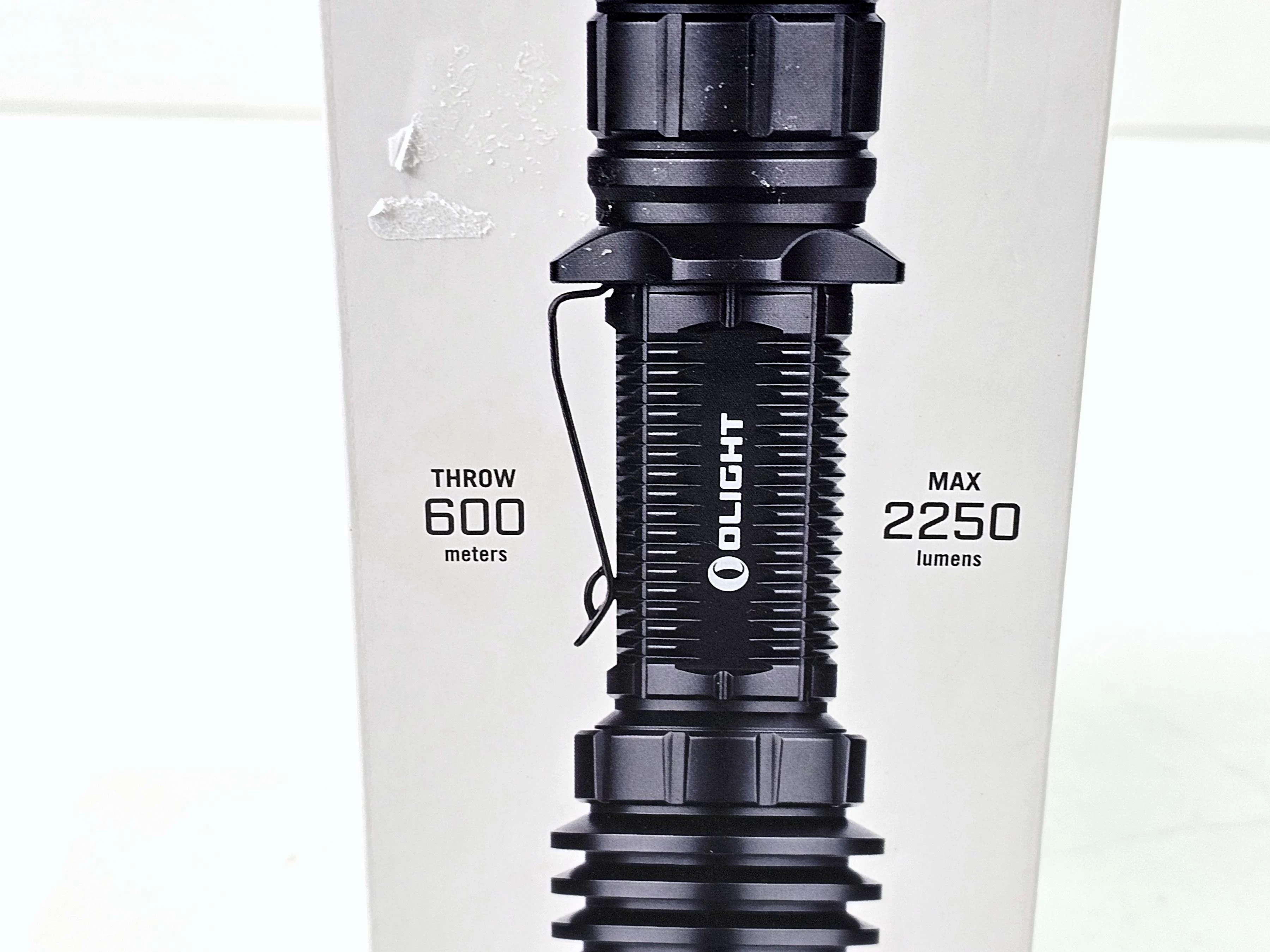 latarka-olight-warrior-x-pro-black-stan-uzywany