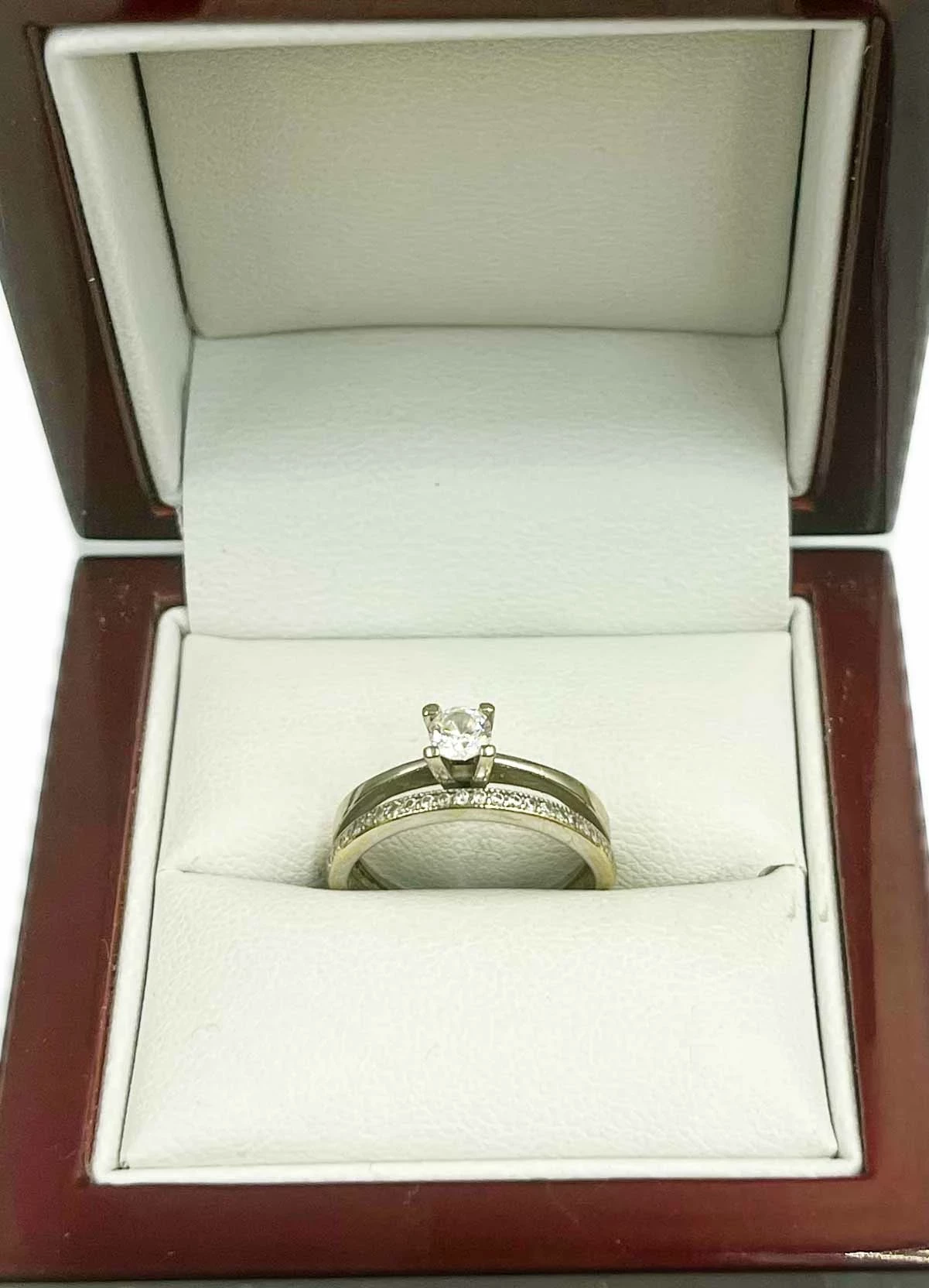 zloty-pierscionek-z-cyrkoniami-p585-w28g-r11-pl-szembeka-2-warszawa