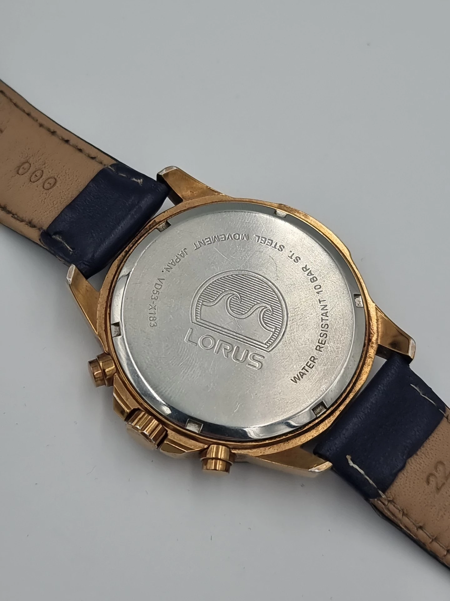 zegarek-lorus-vd53-x183-funkcje-wodoszczelny