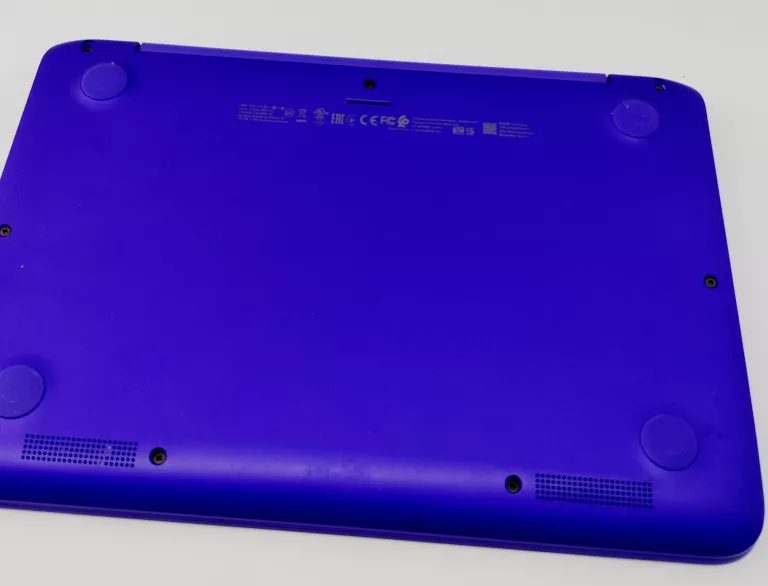LAPTOP HP STREAM 11-R001NA