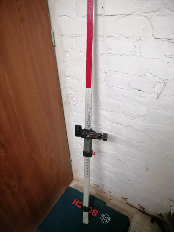 NIWELATOR BOSCH GRL 300 HV WALI9ZKA STATYW