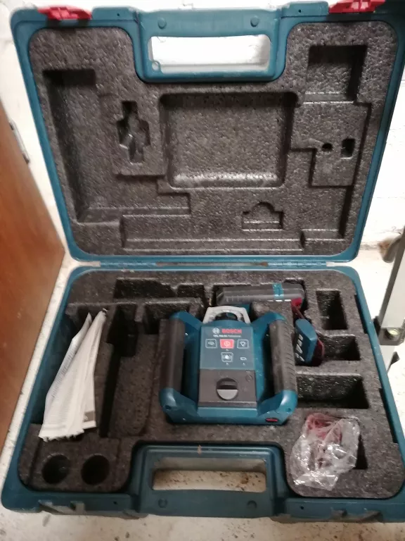 NIWELATOR BOSCH GRL 300 HV WALI9ZKA STATYW