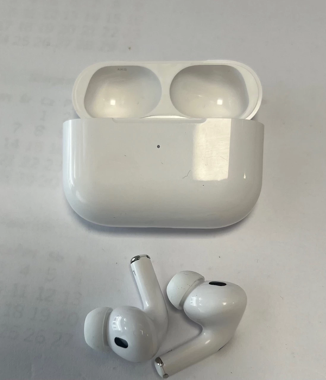 apple-airpods-pro-2-gen-a2618-rodzaj-sluchawek-dokanalowe