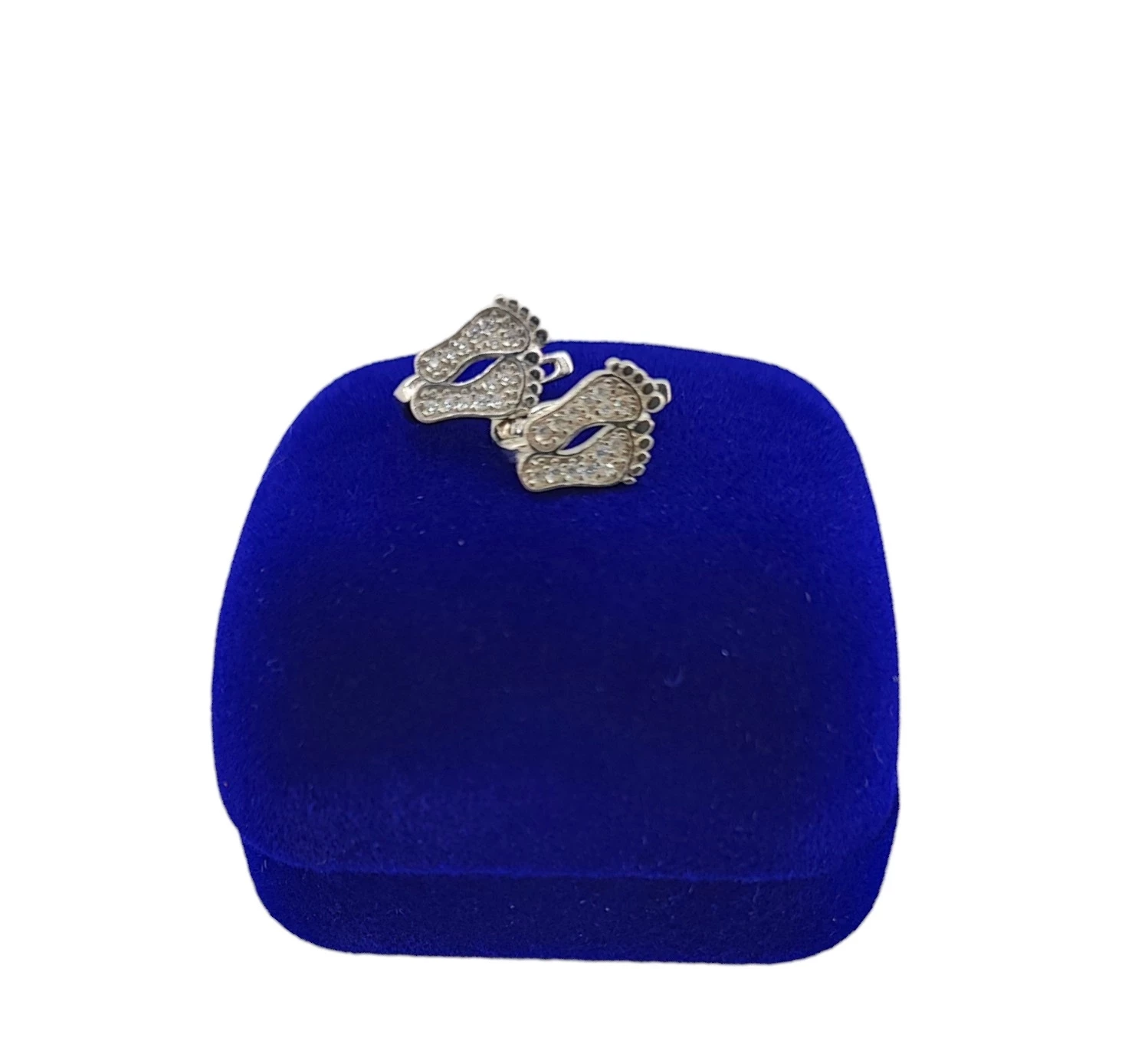 sliczne-srebrne-kolczyki-stopki-217g-925-3-maja-8-klobuck-unico