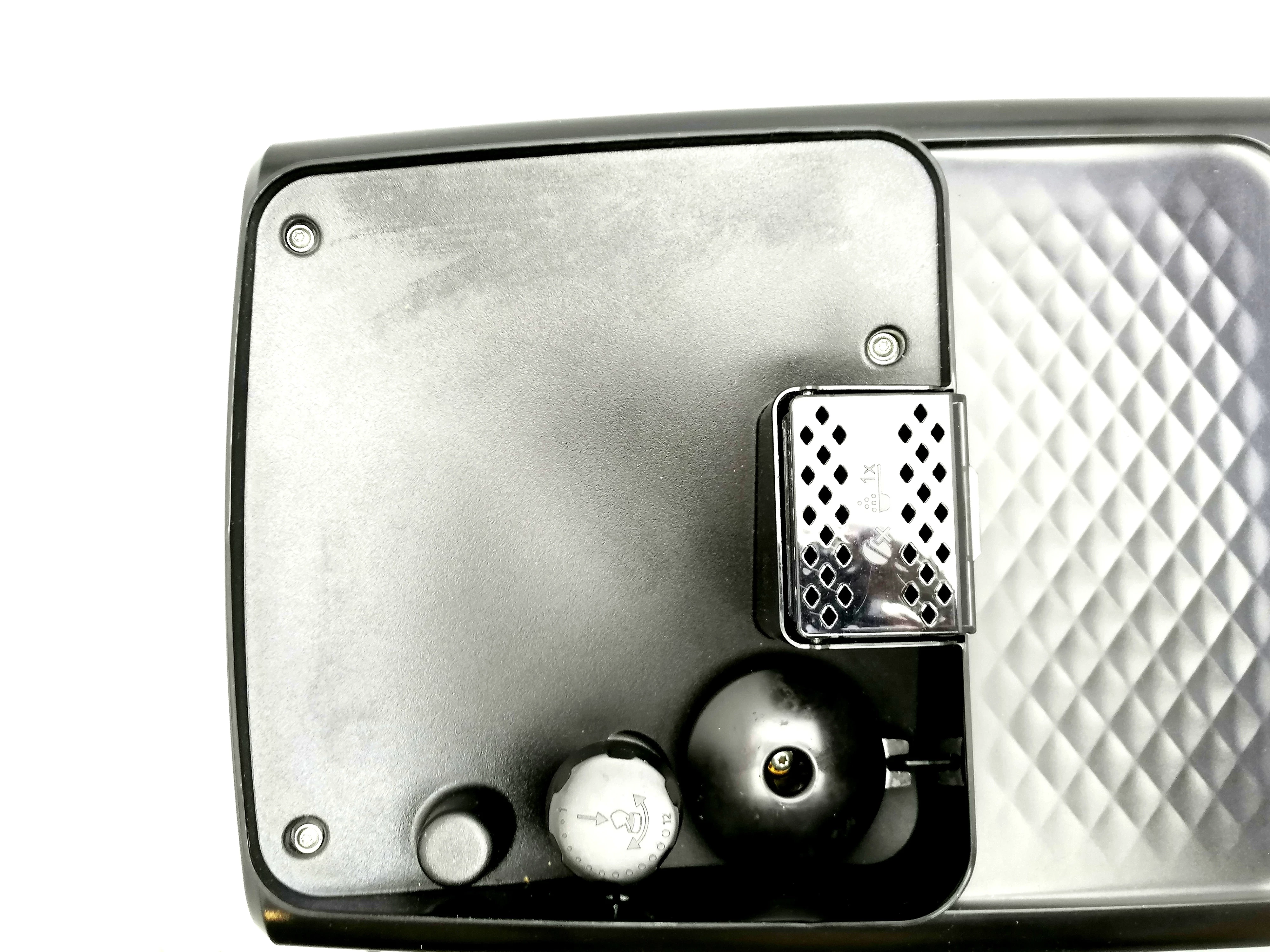 ekspres-philips-ep3241-wbudowany-mlynek-tak