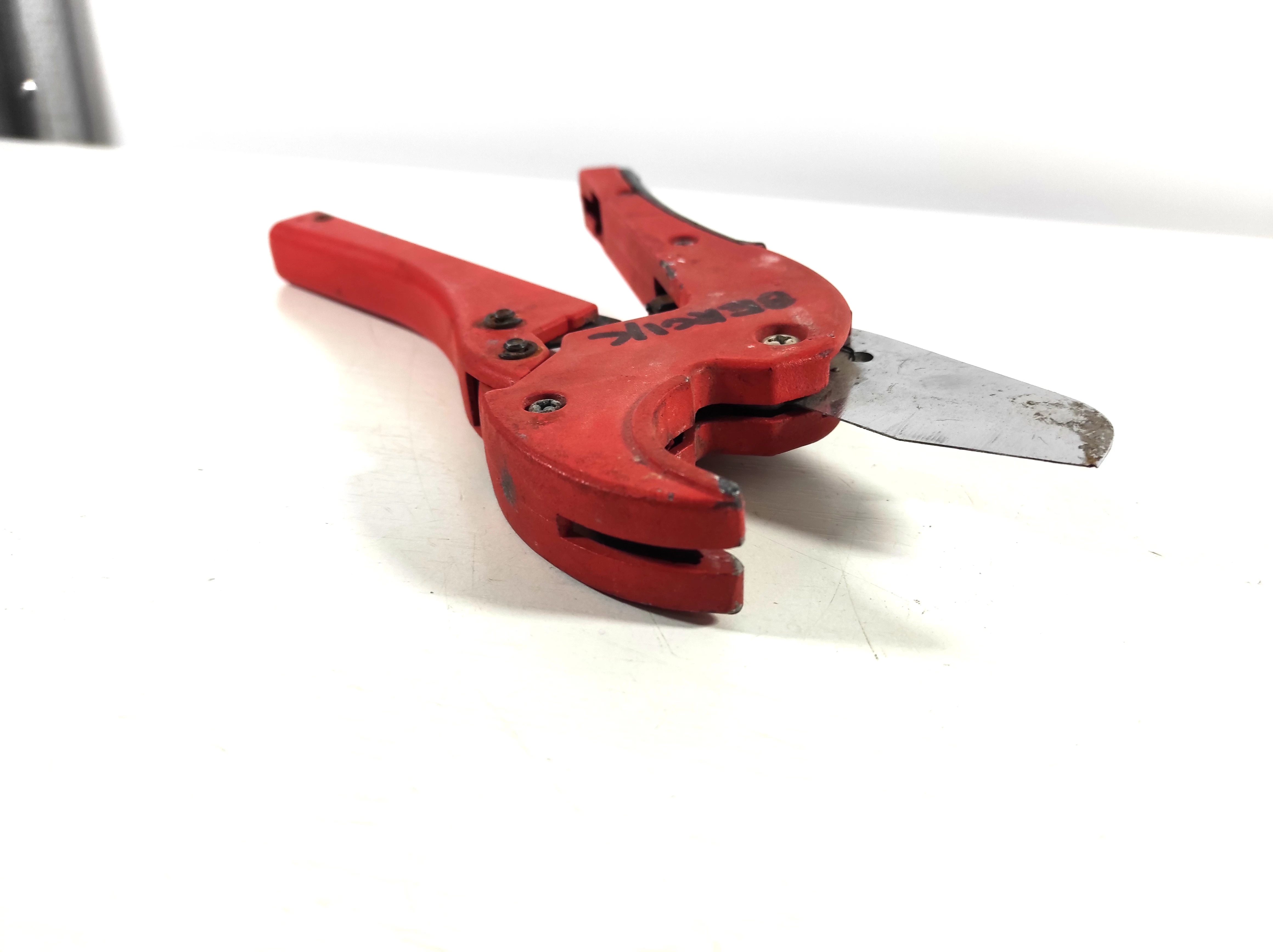 przecinarka-do-rur-pcv-2-stan-uzywany