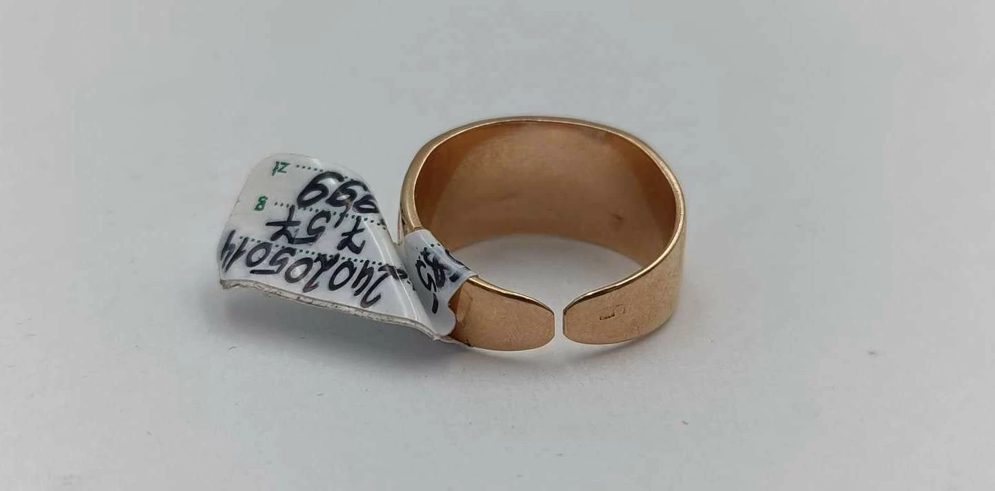 pierscien-atlantow-p585-r17-kolor-dominujacy-zloty