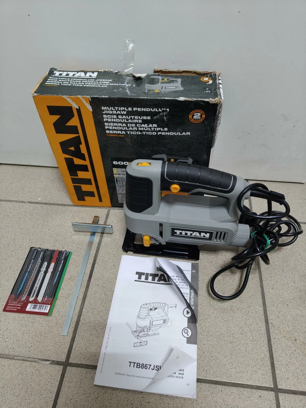 wyrzynarka-titan-ttb867jsw-600w-w-pudelku-stan-uzywany