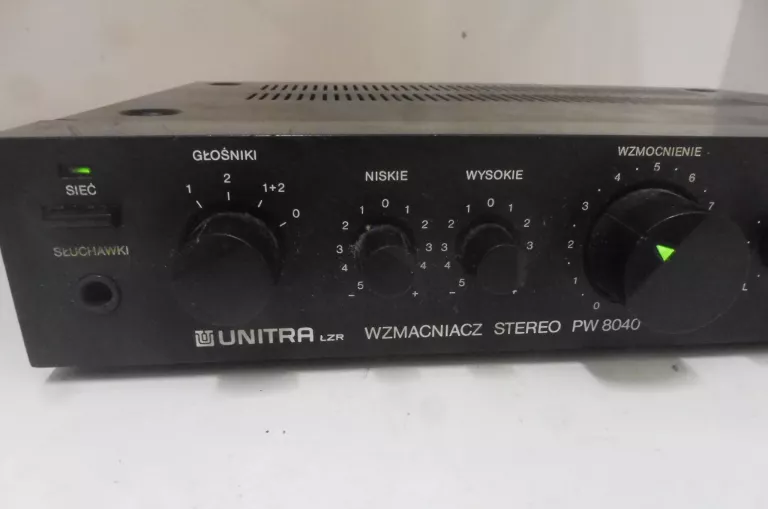 WZMACNIACZ UNITRA PW 8040