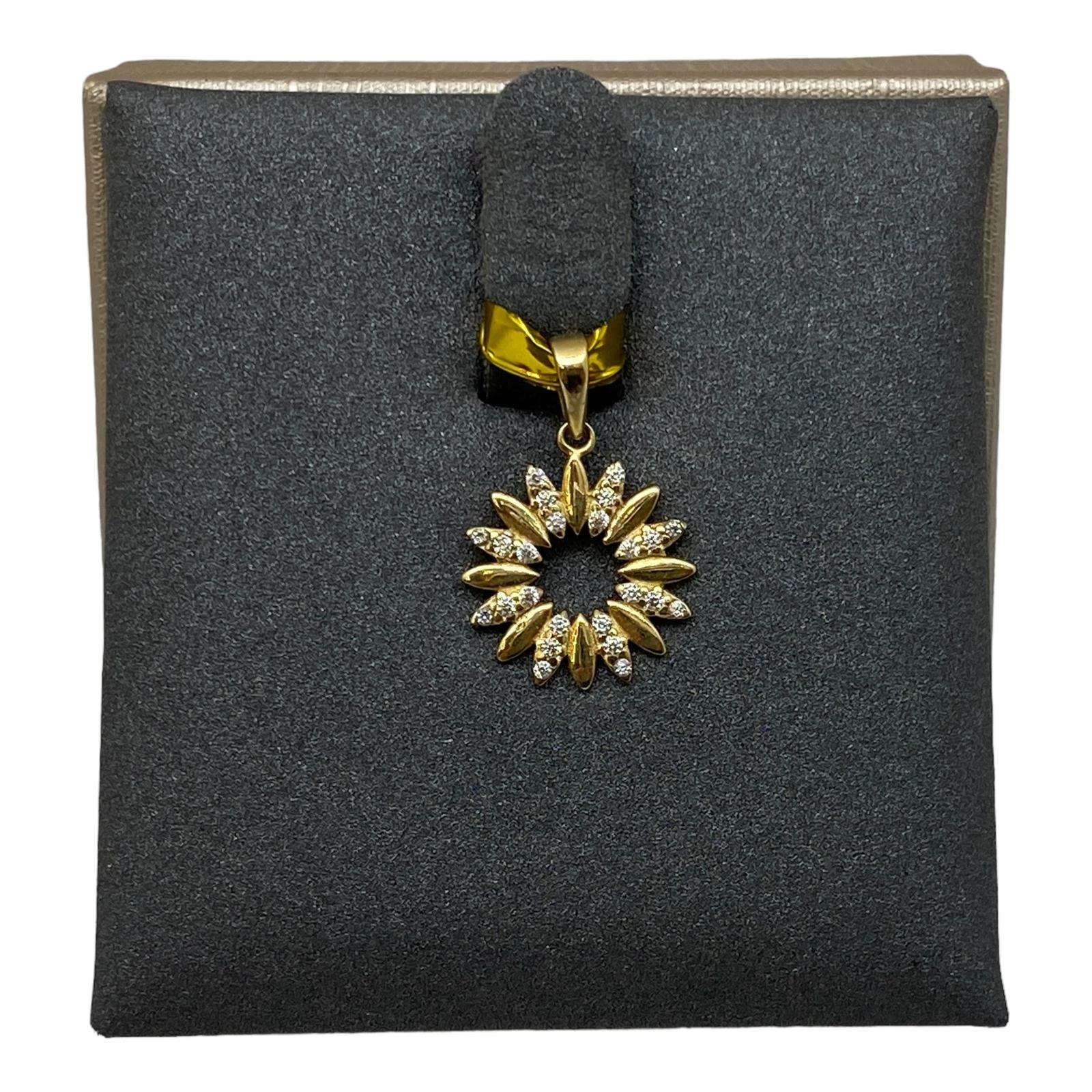 zlota-zawieszka-au585-096-g-bytomska-78-piekary-slaskie