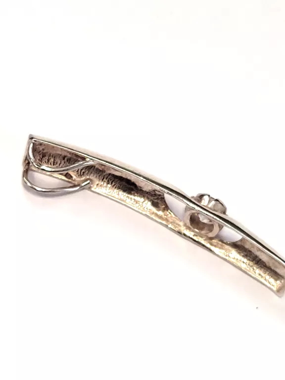 srebrna-zawieszka-z-cyrkonia-433g-stan-uzywany